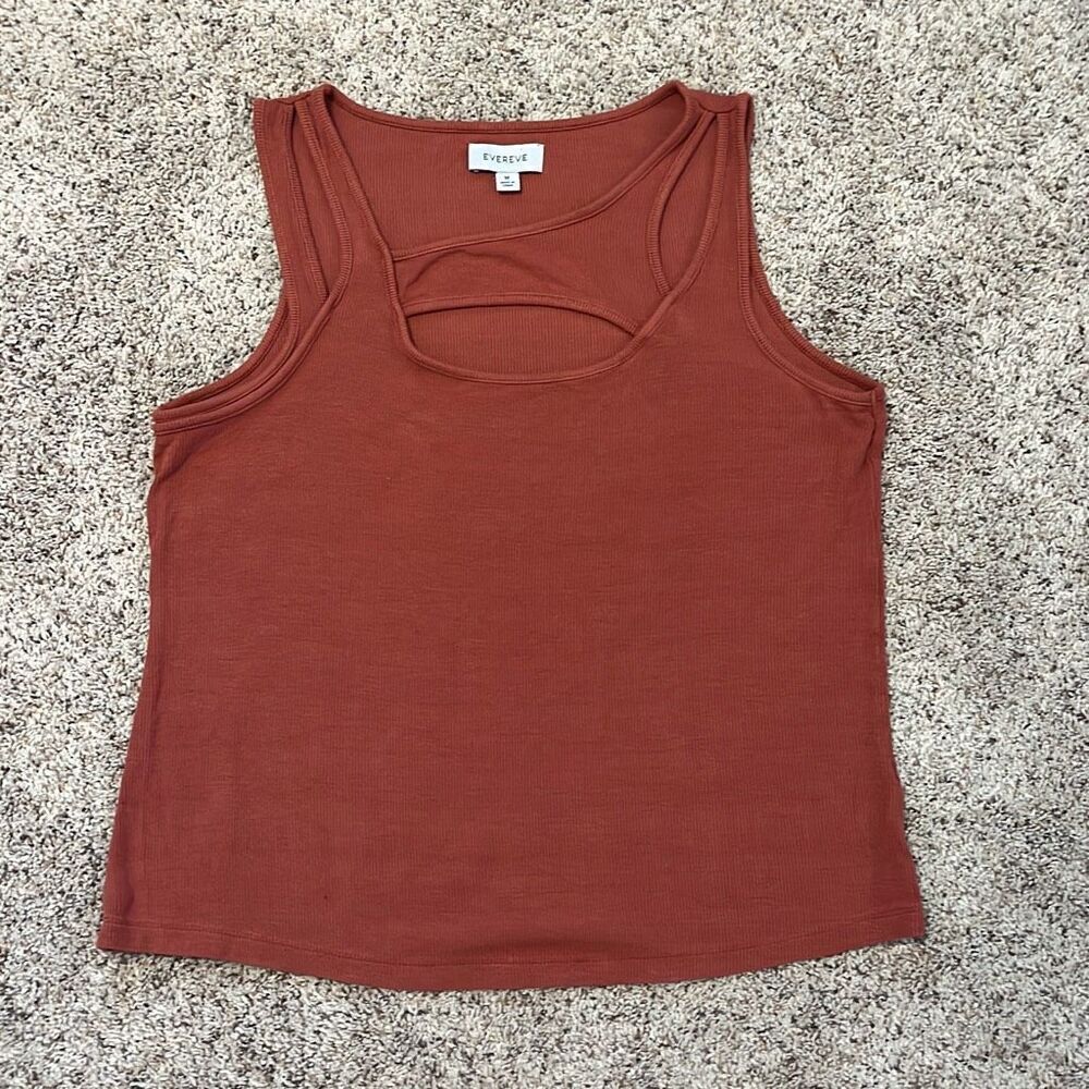 Evereve Rust Ribbed Cutout Tank Medium - Picture 3 of 8